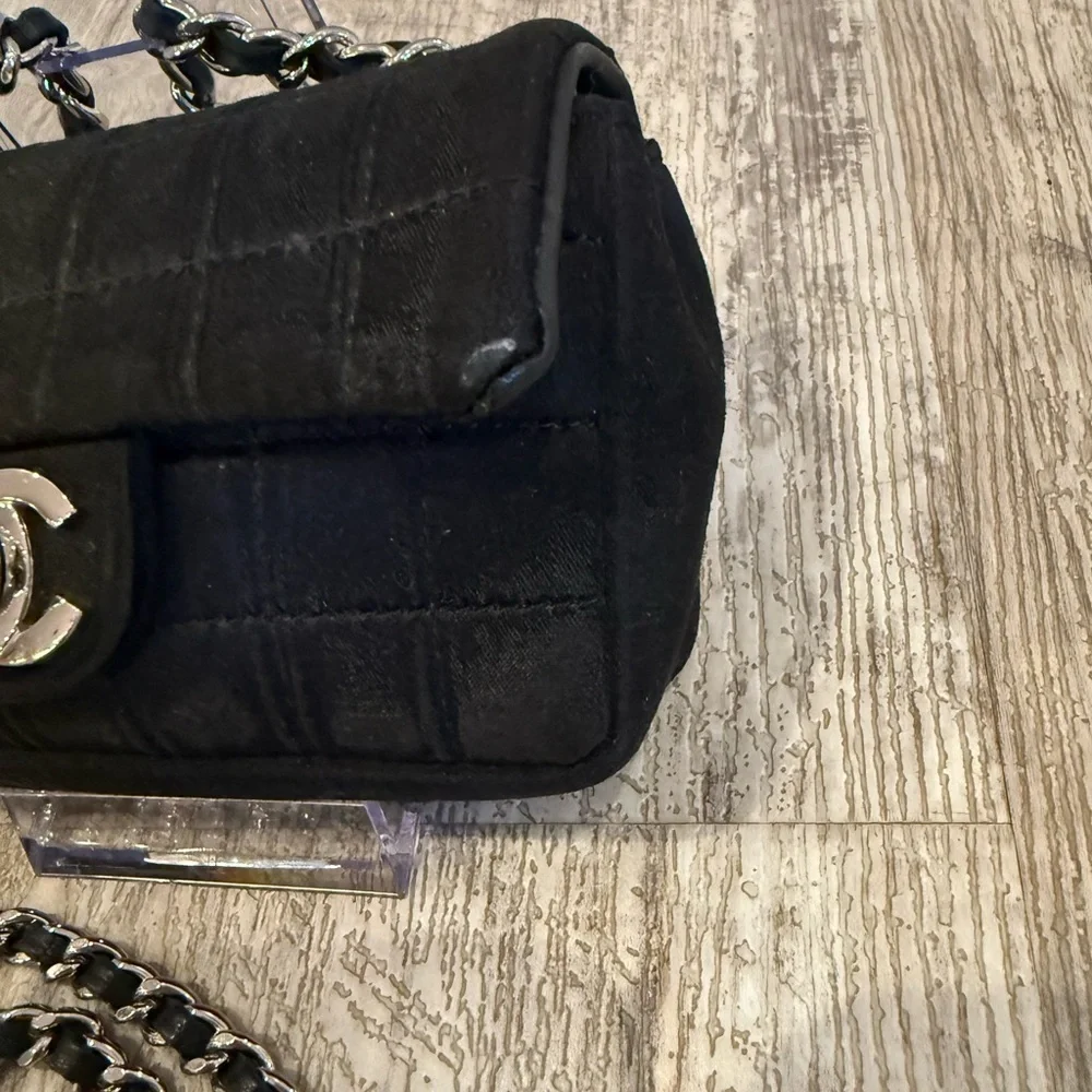 **RARE** Chanel Chocolate Bar Lipstick Bag - Picture 12 of 13